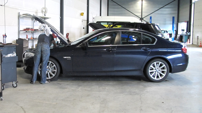 BMW 535I